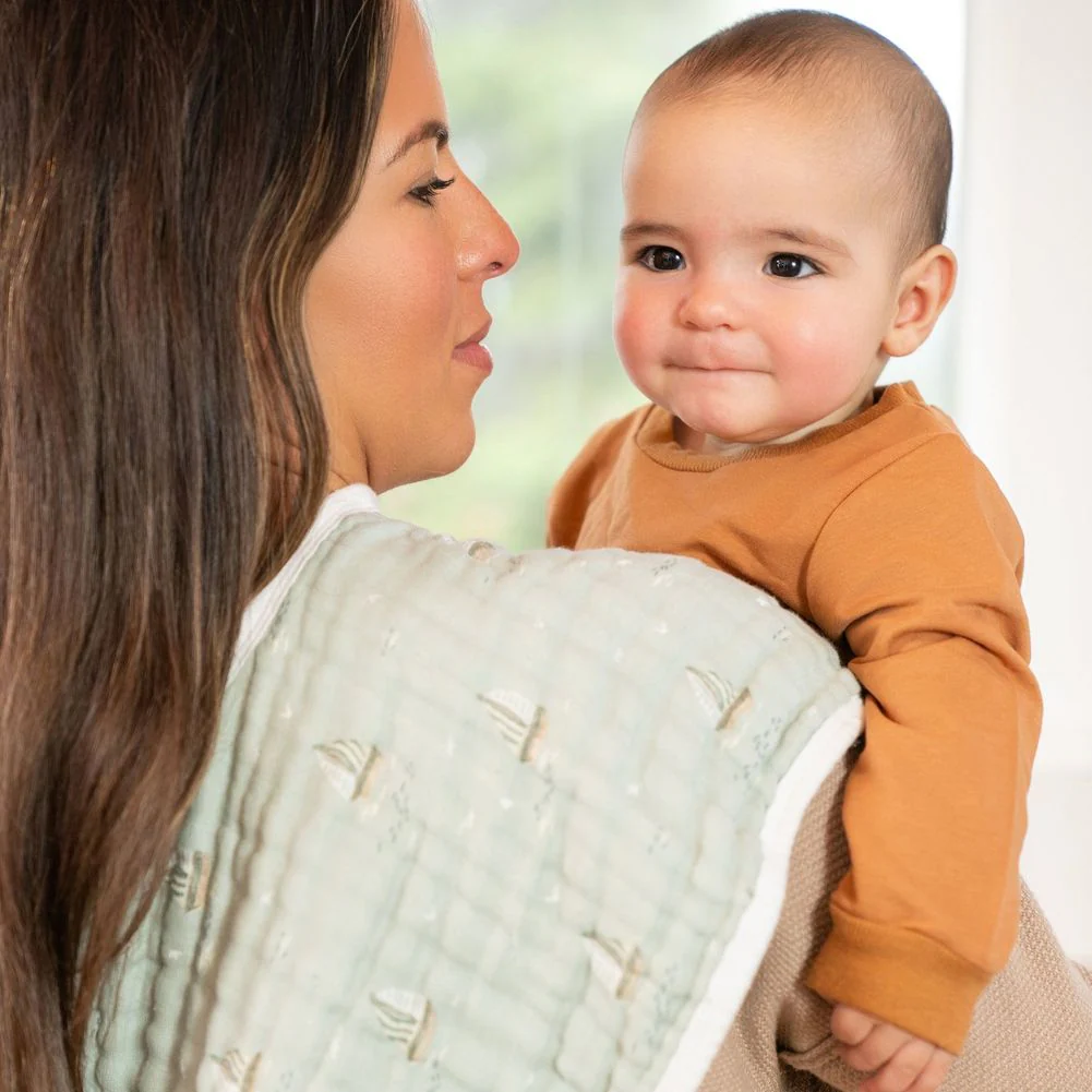 Aden + Anais 2-Pack Boutique Organic Burpy Bibs - Image 5