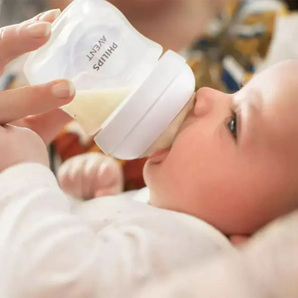 Avent Natural Response Baby Bottle (4 oz) - Image 3