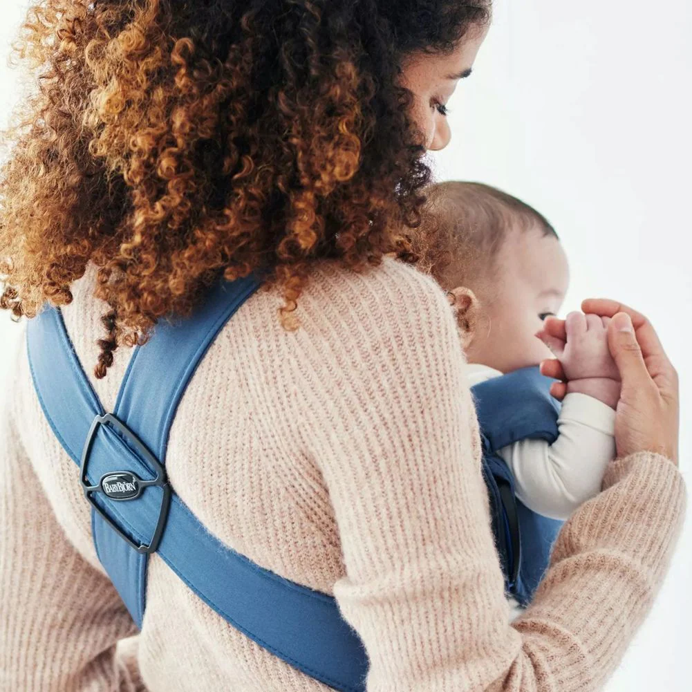 BabyBjorn Baby Carrier Mini in Woven Fabric - Image 10