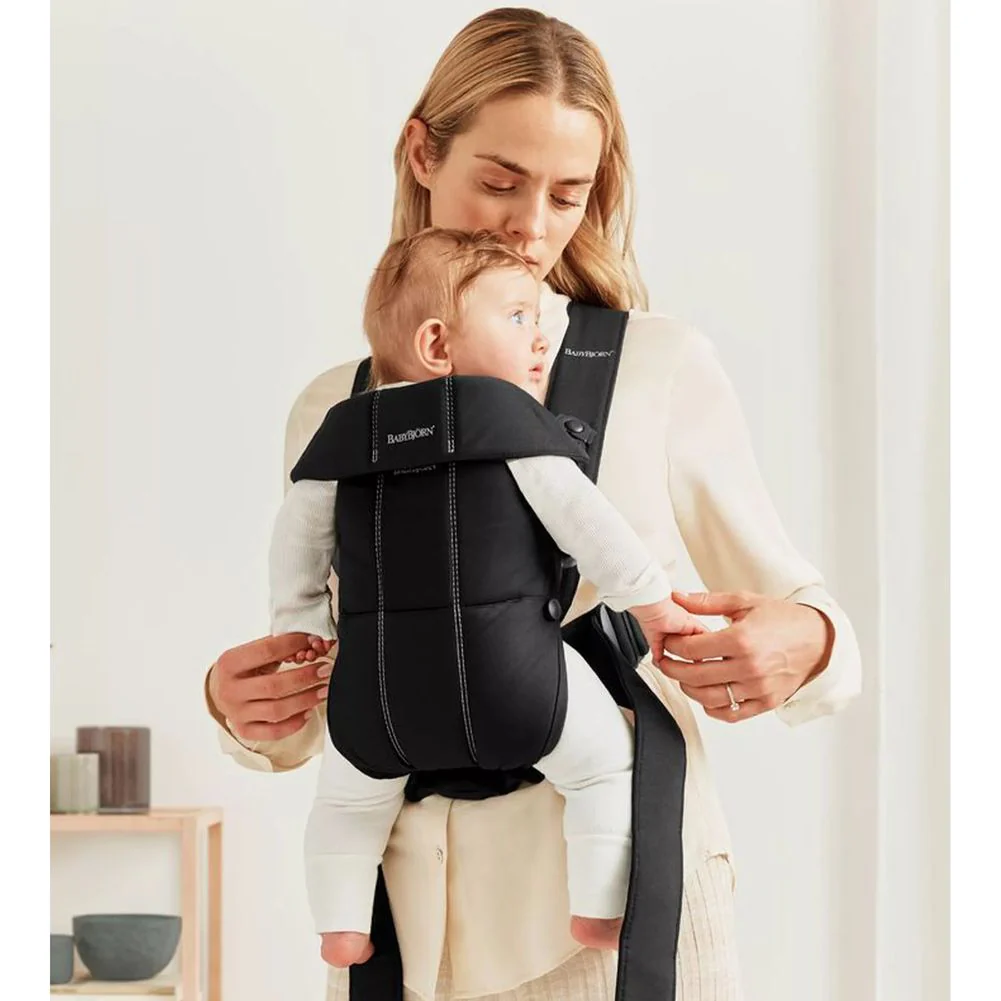 BabyBjorn Baby Carrier Mini in Woven Fabric - Image 2