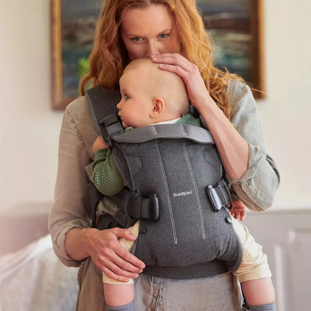 BabyBjorn Baby Carrier One in Woven Fabric - Image 3