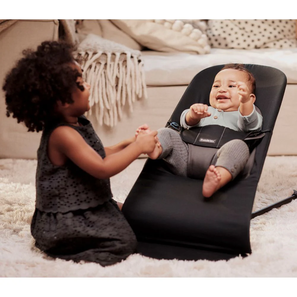 BabyBjorn Bouncer Balance in Soft Woven Fabric - Image 4