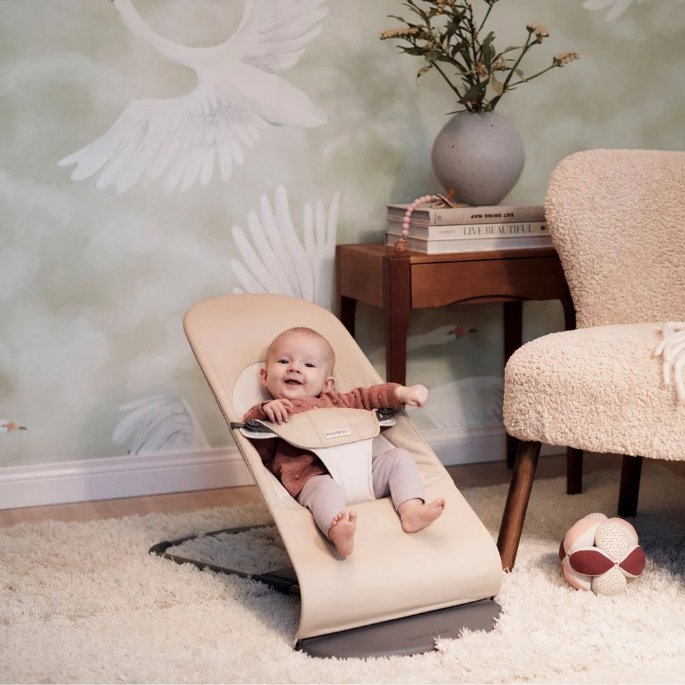 BabyBjorn Bouncer Balance in Soft Woven Fabric - Image 5