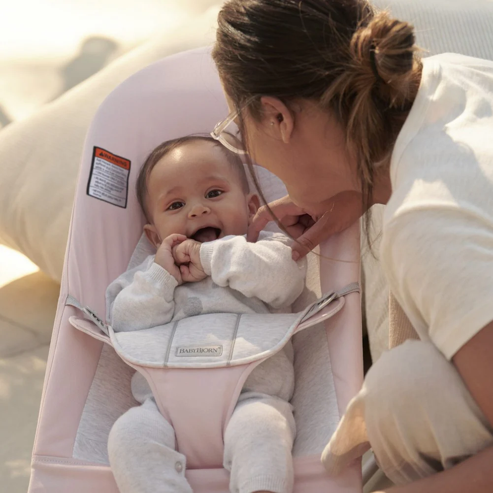 BabyBjorn Bouncer Balance in Soft Woven/Jersey Blend Fabric - Image 6