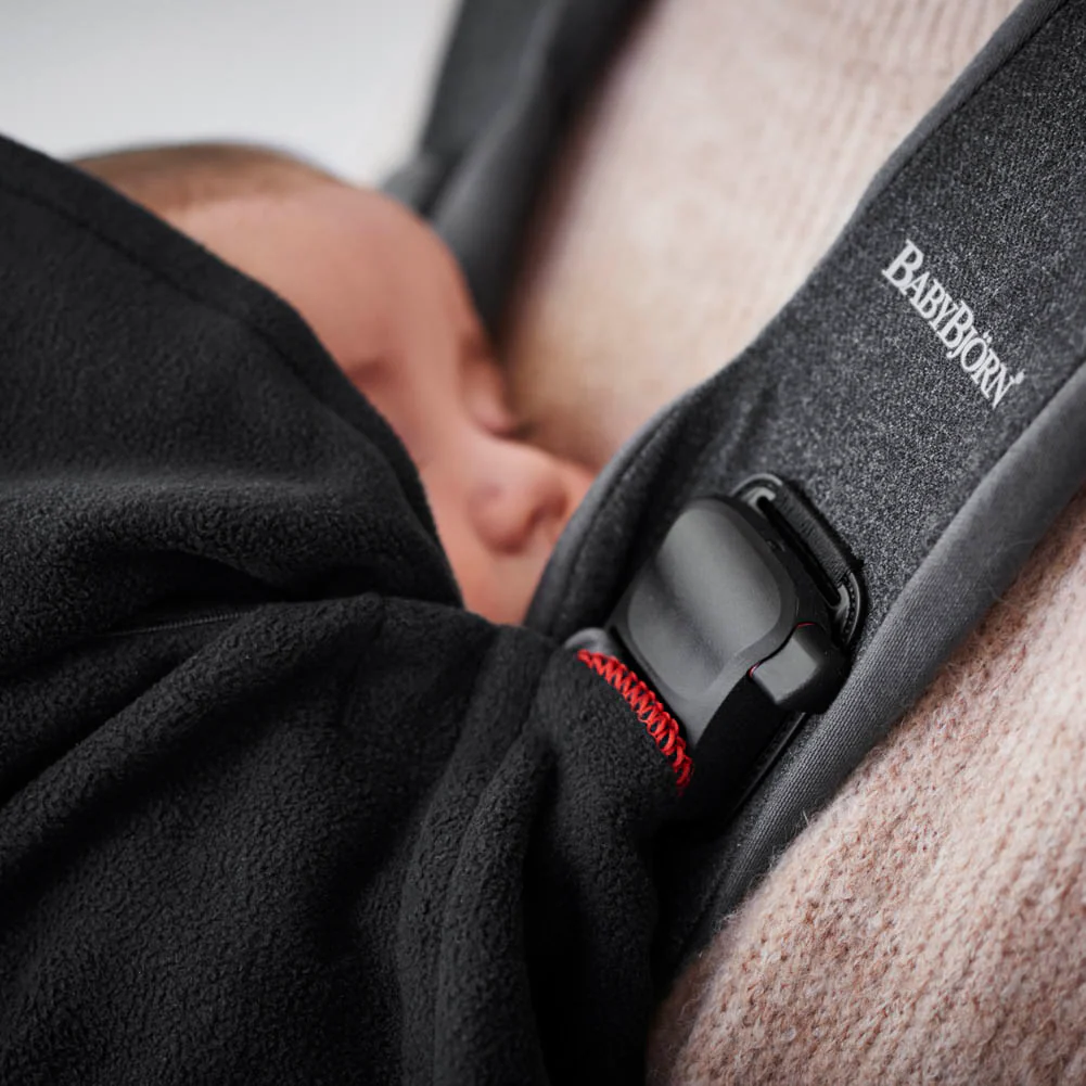 BabyBjorn Cover for Baby Carrier - Black - Image 7