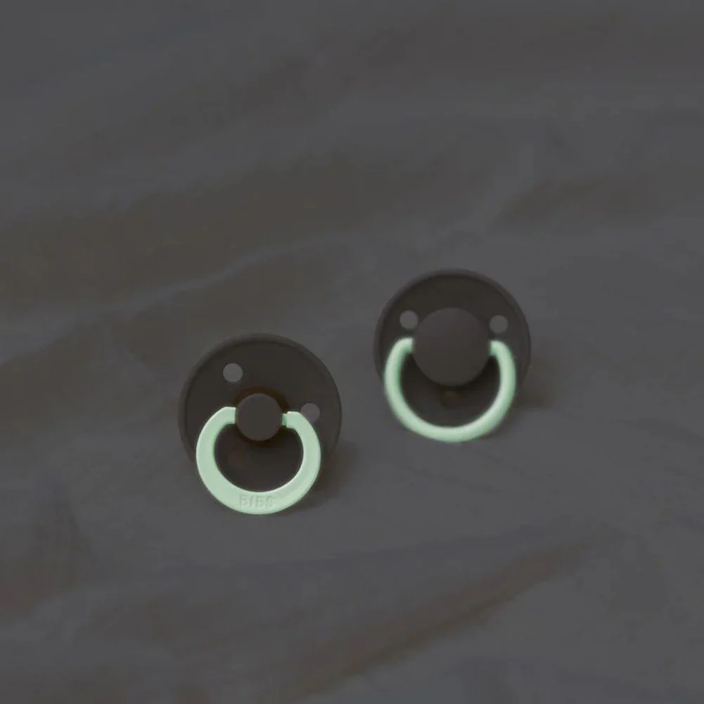 Bibs Pacifier 2-Pack De Lux GLOW Latex Pacifiers - Blush (Size 2, 6-18 Months) - Image 2