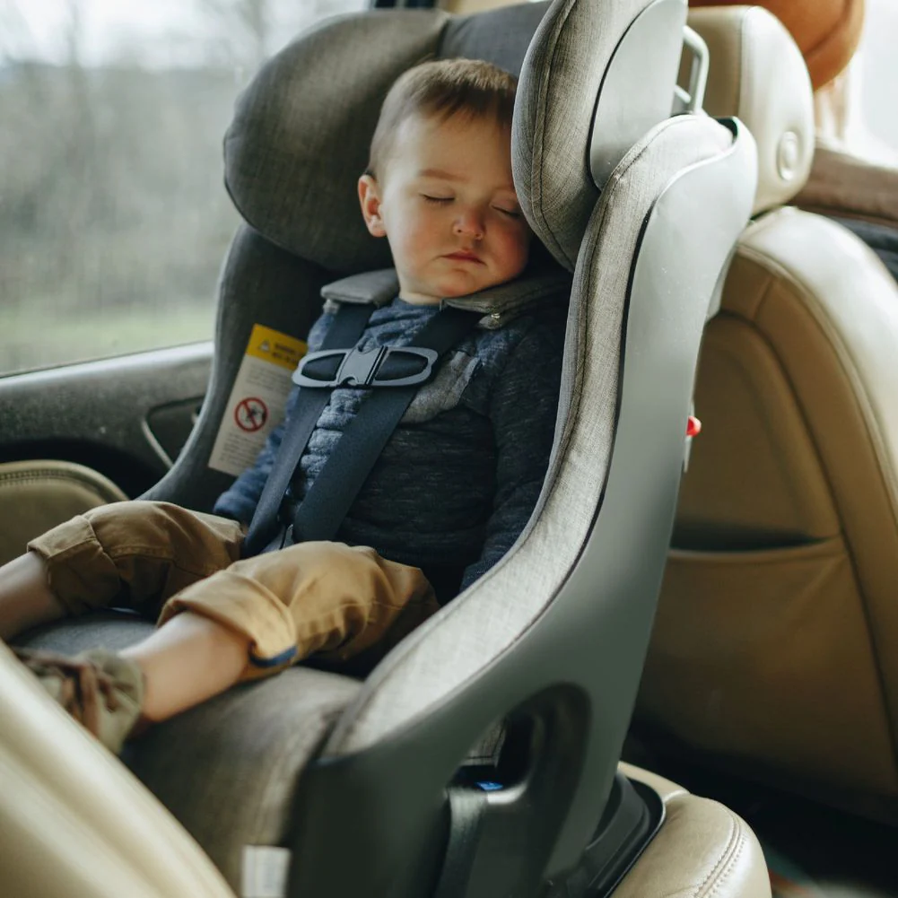 Clek Fllo Ziip Convertible Car Seat - Mammoth (Merino Wool) Ziip - Image 5