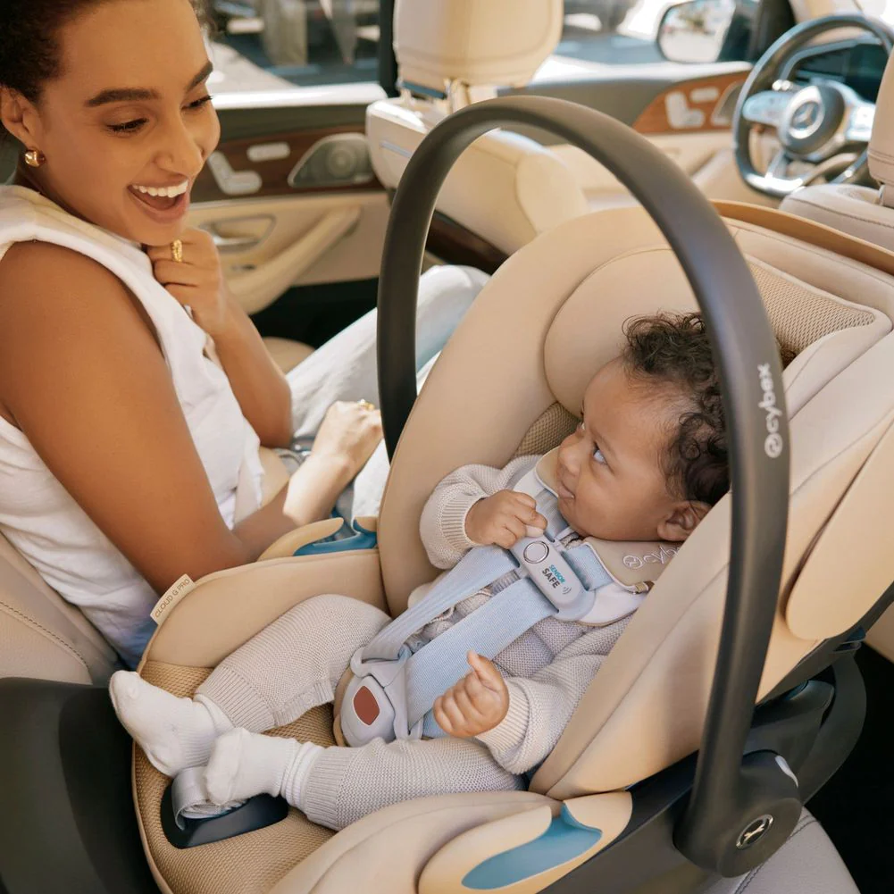 CYBEX Cloud G Pro Infant Car Seat with SensorSafe - Image 12