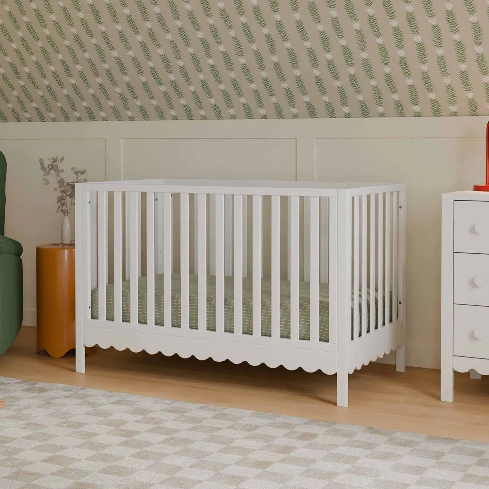 DaVinci Sammy Scallop 4-in-1 Convertible Crib - Image 3