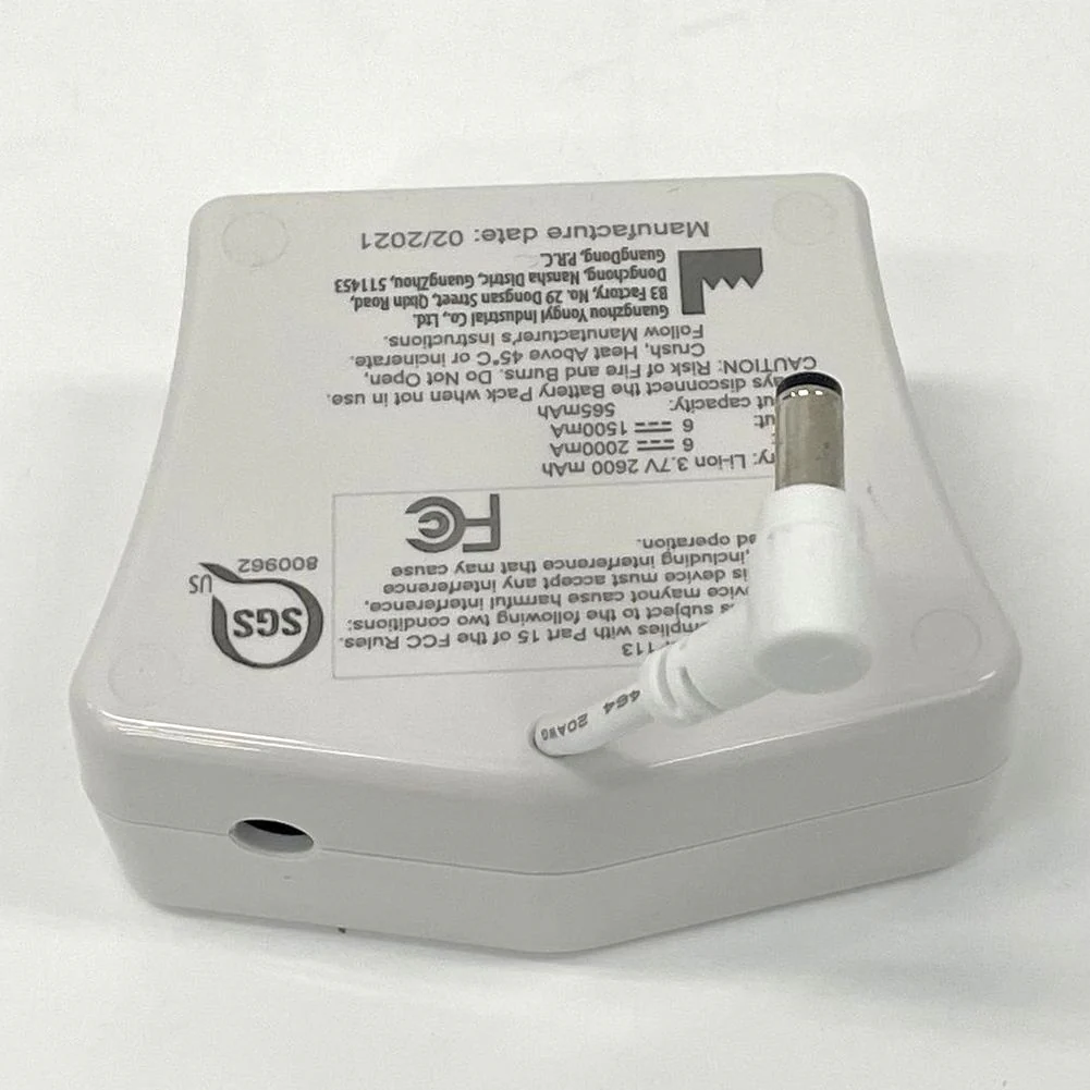 Dr. Brown's Portable Battery Pack for Customflow Double Electric Breast Pumps (Open Box) - Image 3