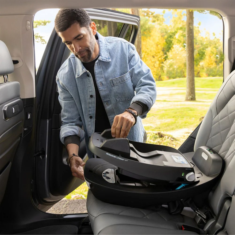 Evenflo Revolve180 LiteMax NXT Rotational Infant Car Seat wth SensorySoothe - Quartz - Image 14