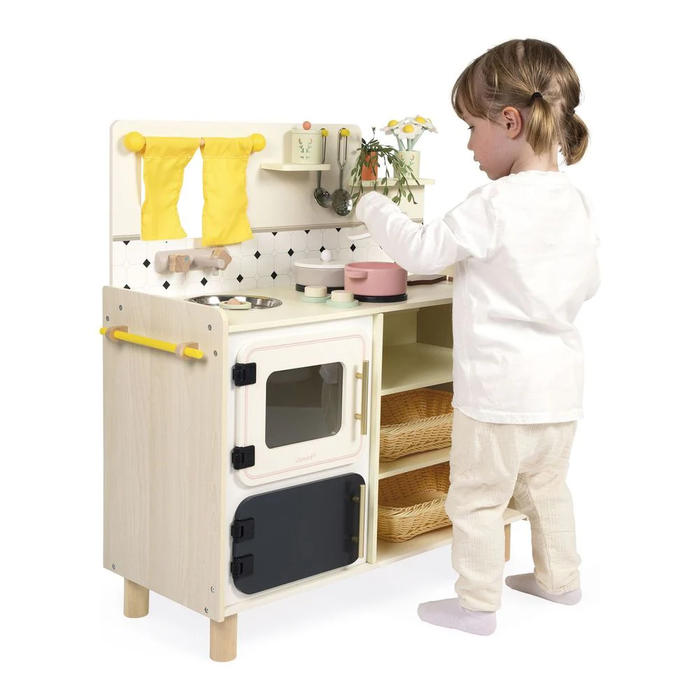 Janod Mamie Soleil Grand Kitchen Wooden Toy Set - Image 11