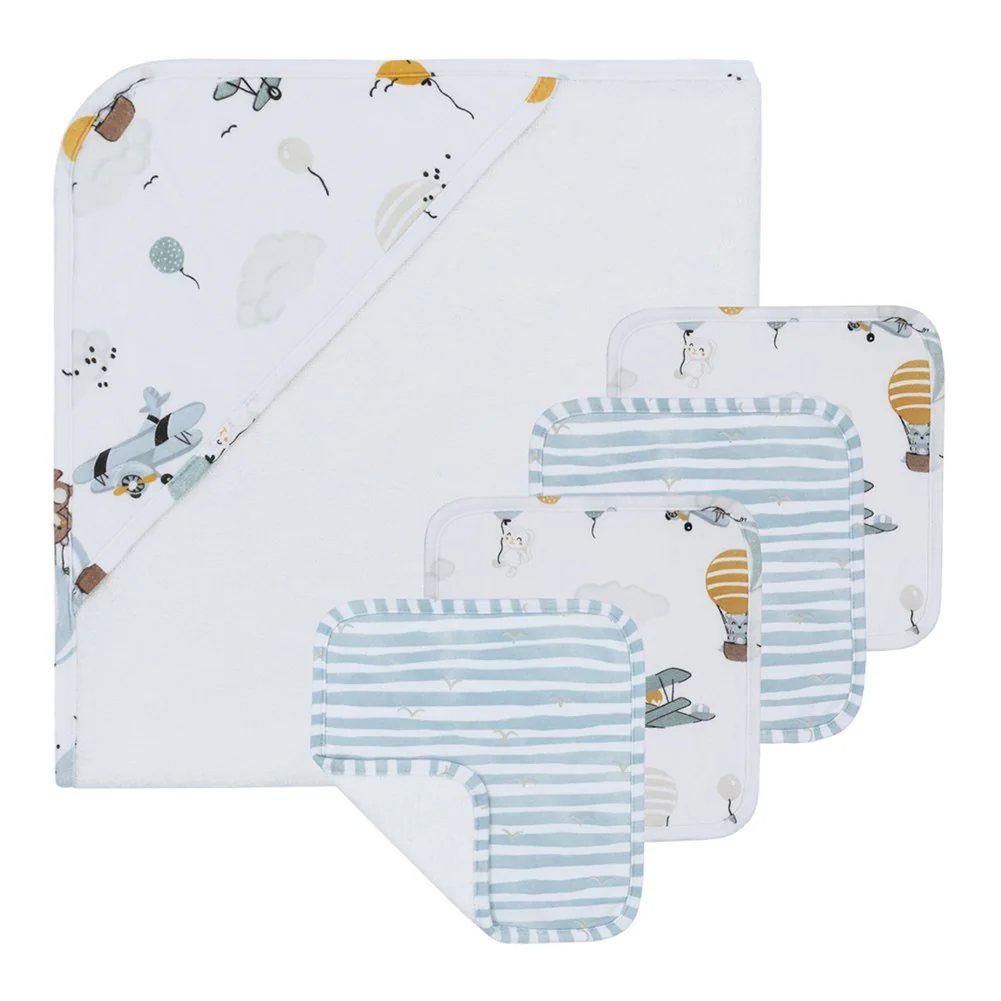 Living Textiles 5-Piece Hooded Towel and Washcloths Gift Set