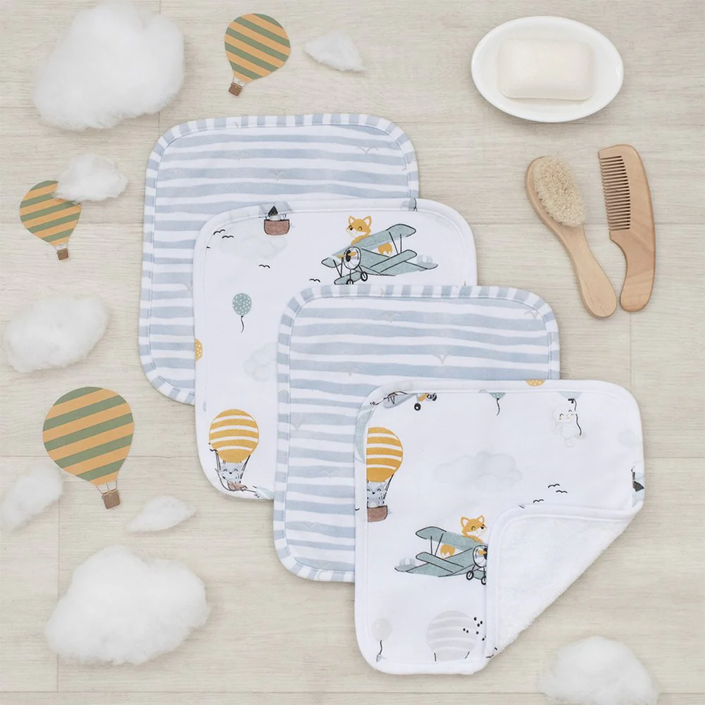 Living Textiles 5-Piece Hooded Towel and Washcloths Gift Set - Image 7