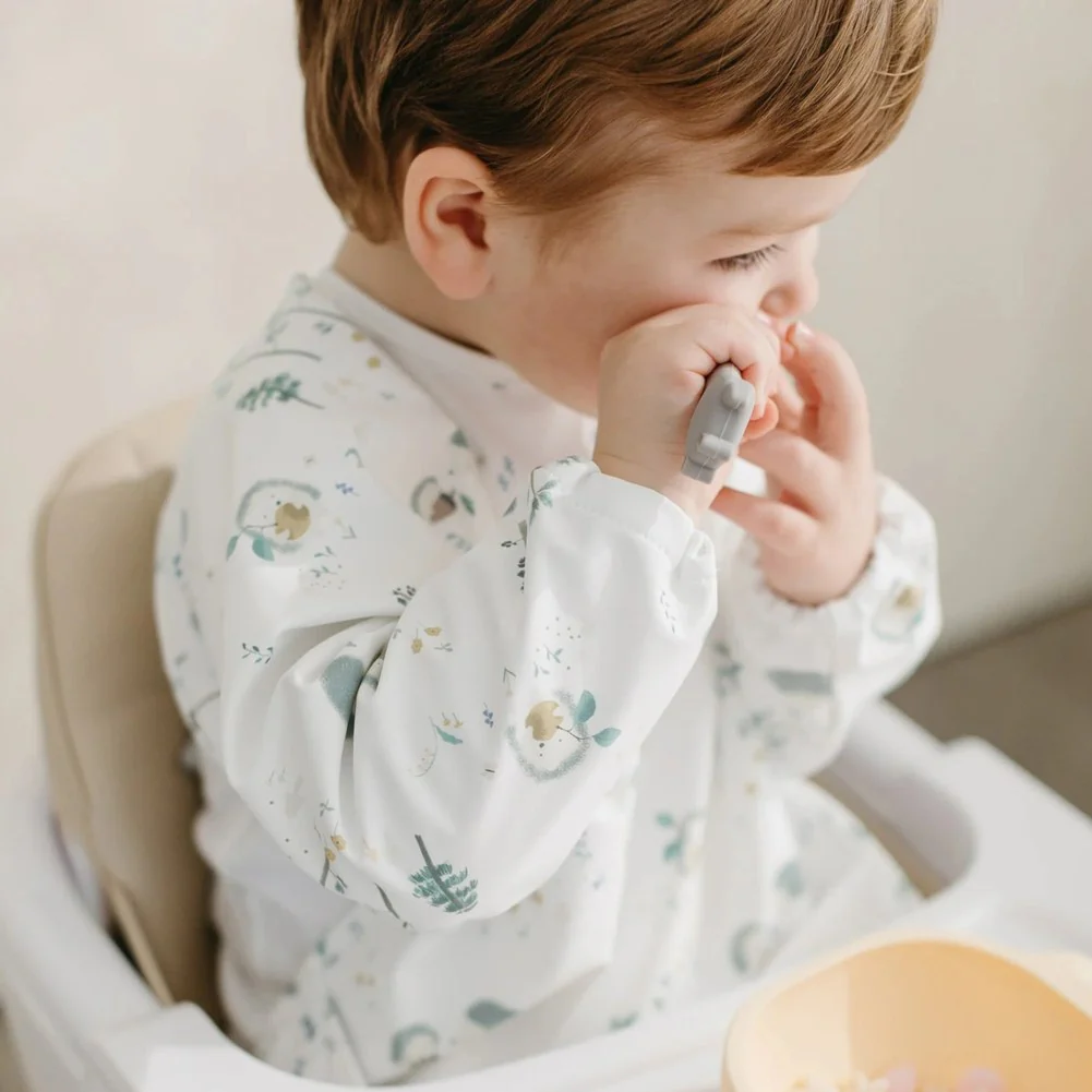 Loulou Lollipop Long Sleeve Waterproof Bib - Image 6