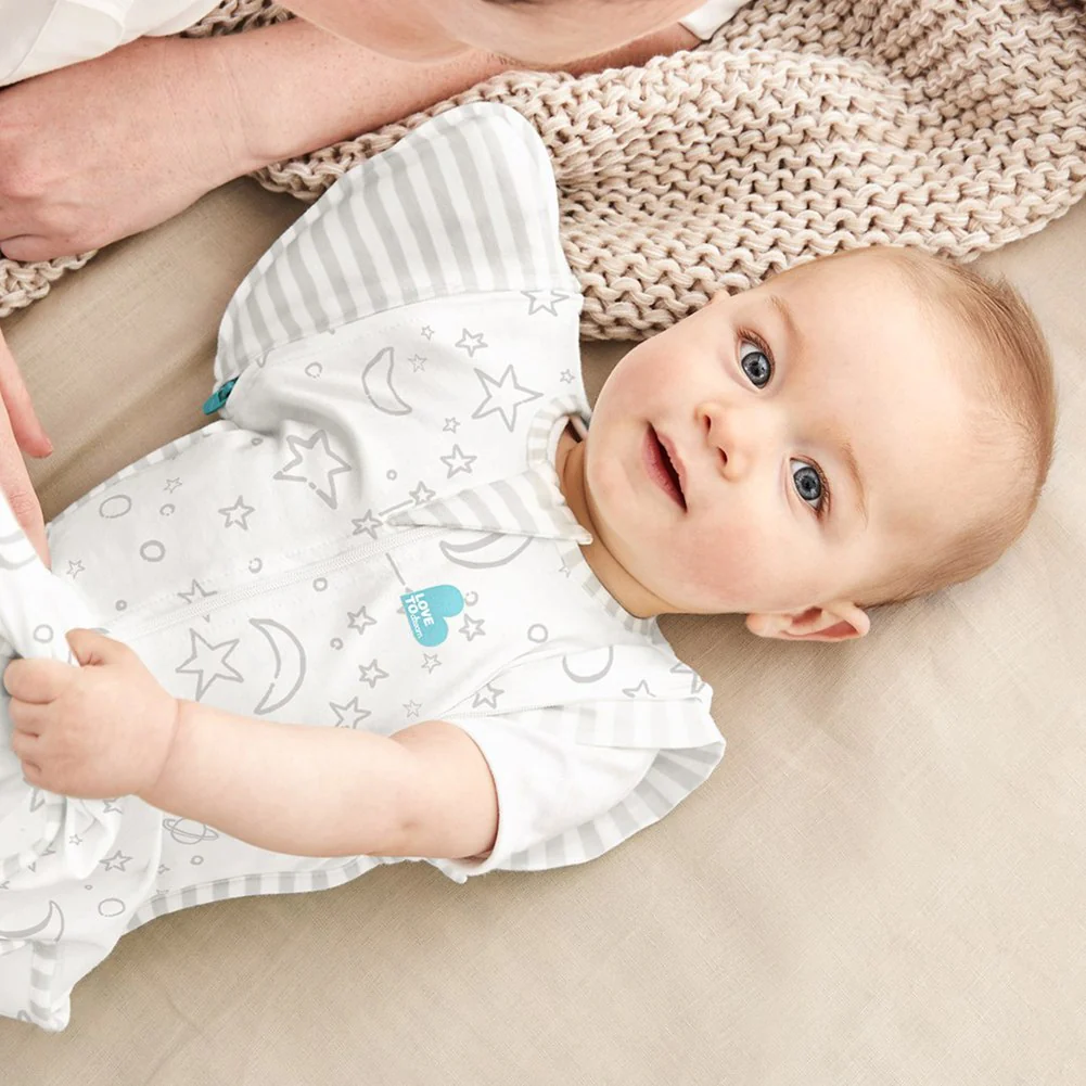 Love To Dream Swaddle UP Transition Bag Bamboo 1.0 TOG - Cream Moon & Stars (Medium, 13-18.5 lbs) - Image 3