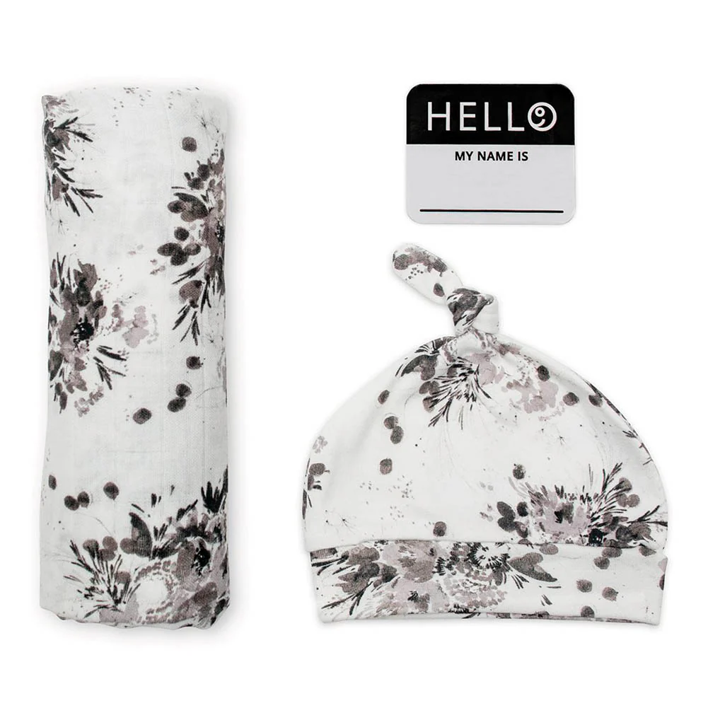 Lulujo Hello World 2-Piece Muslin Swaddle and Hat Gift Set - Black Floral