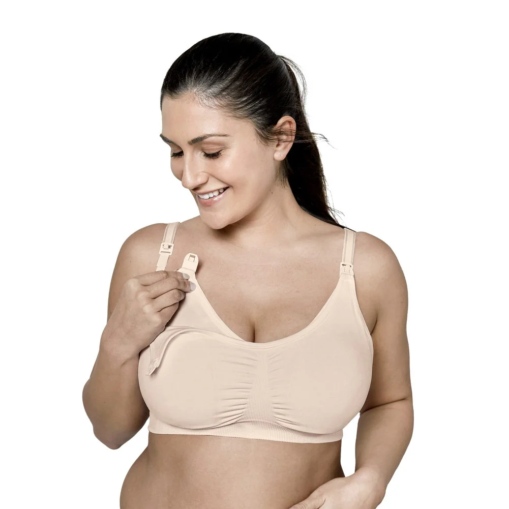 Medela 3-in-1 Nursing and Pumping Bra - Image 17