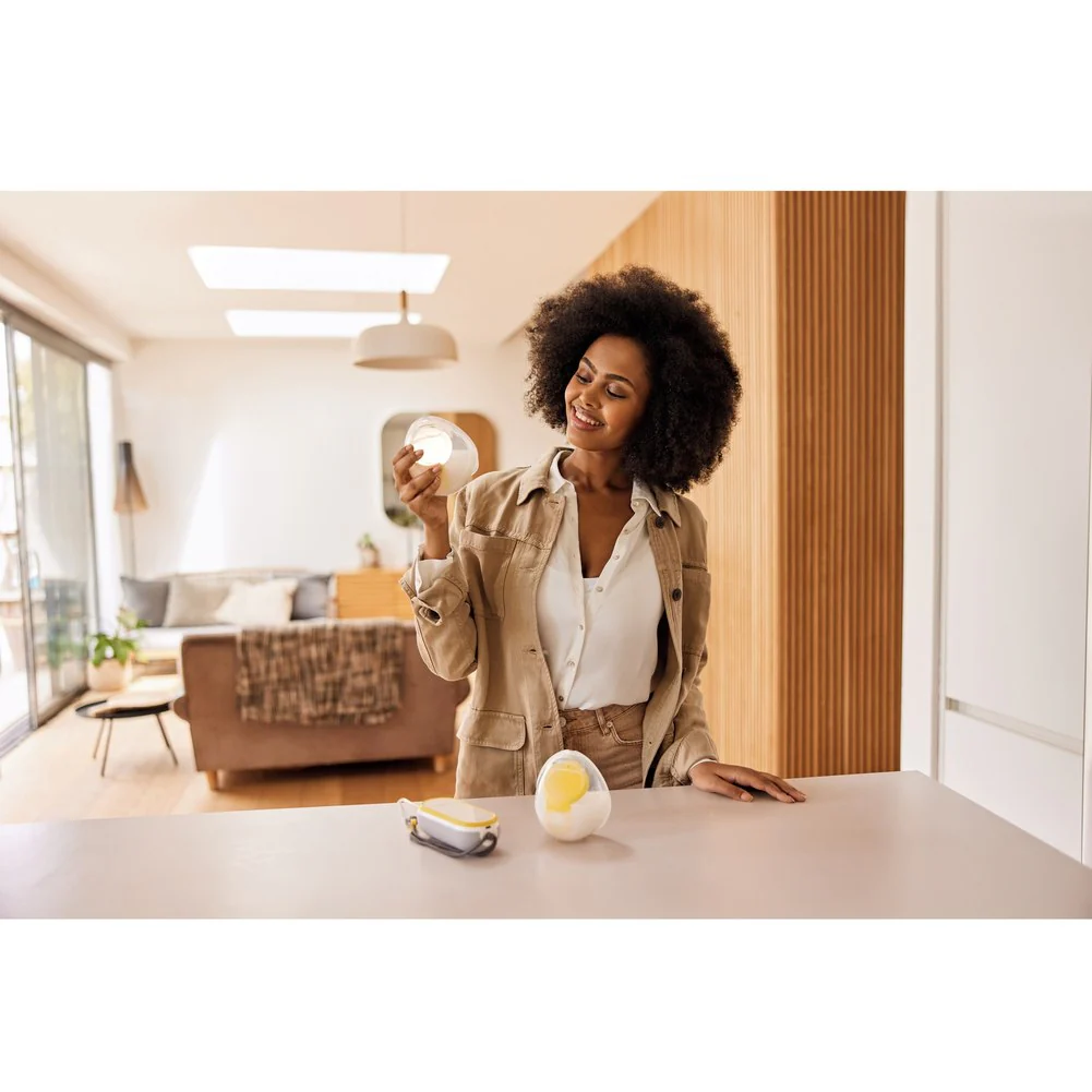 Medela Freestyle Hands-free Double Electric Breast Pump - Image 10