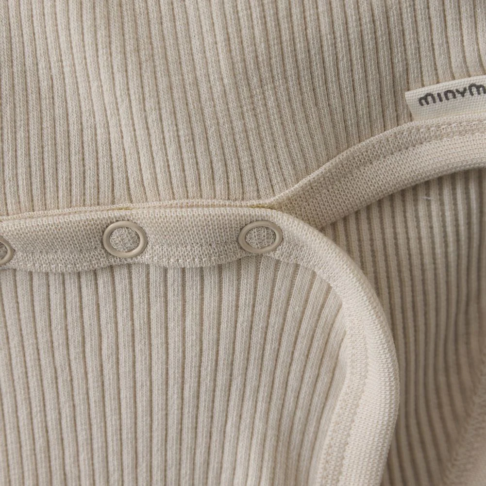 Minymo Long-Sleeve Rib Bodysuit - Sandshell - Image 3