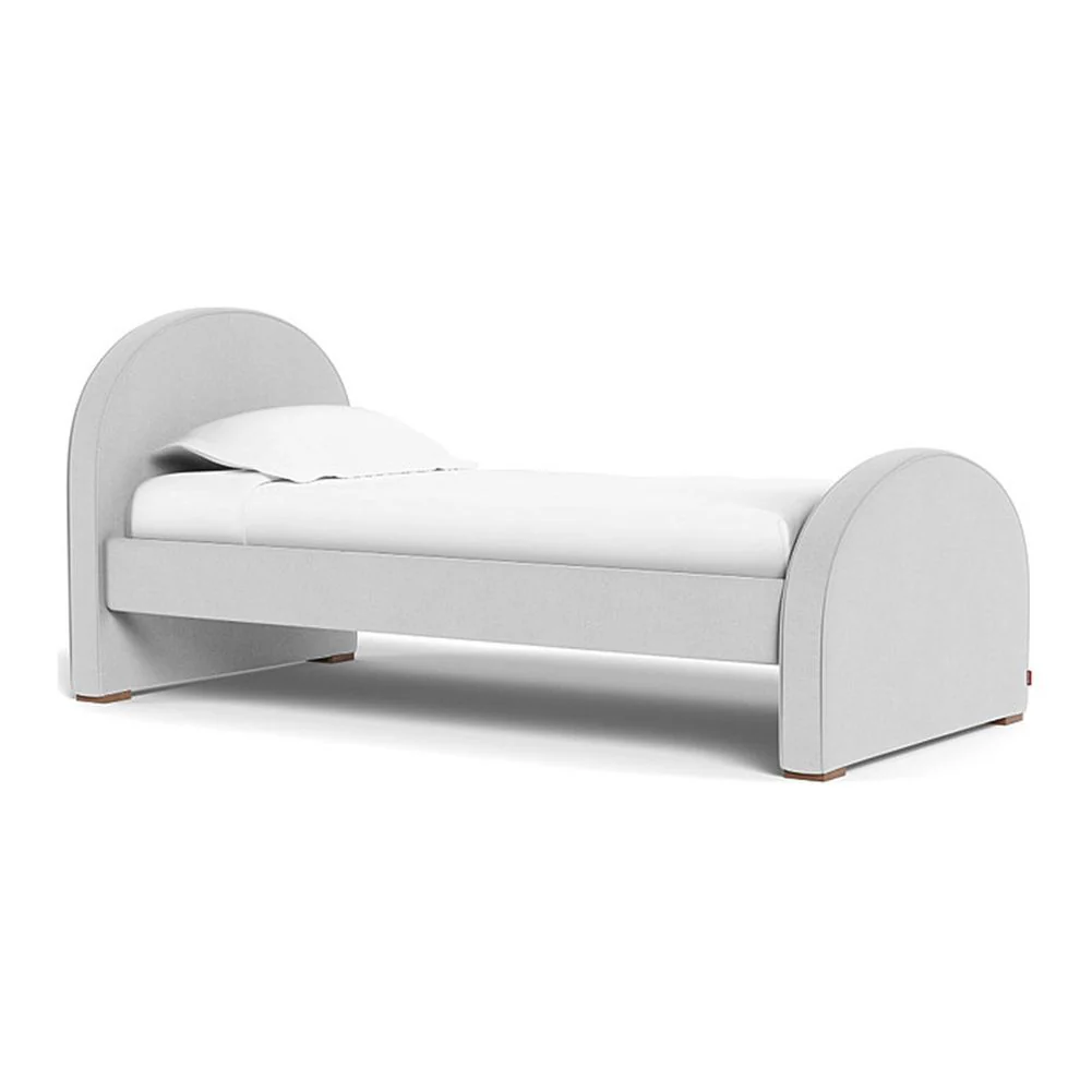 Monte Design Luna Full-Sized Bed - Image 10