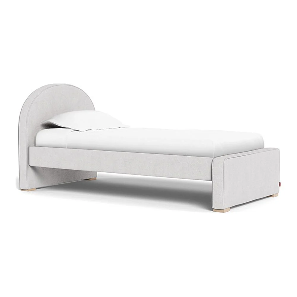 Monte Design Luna Full-Sized Bed - Image 4