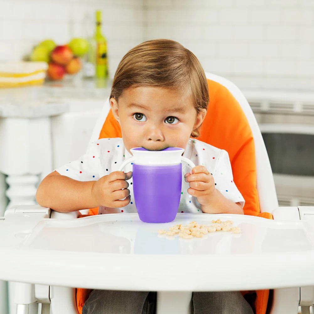 Munchkin Miracle 360 Trainer Sippy Cup - Blue (7oz) - Image 6