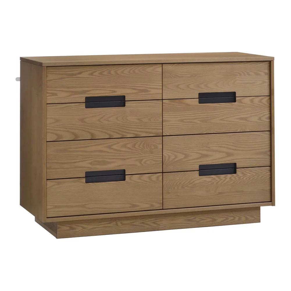Natart Signature Series Como 8-Drawer 65 inch King Dresser - Image 4
