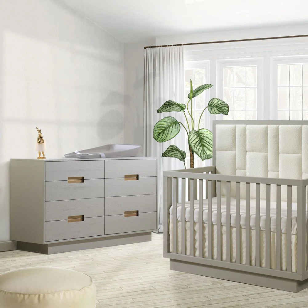 Natart Signature Series Como 8-Drawer 65 inch King Dresser - Image 7