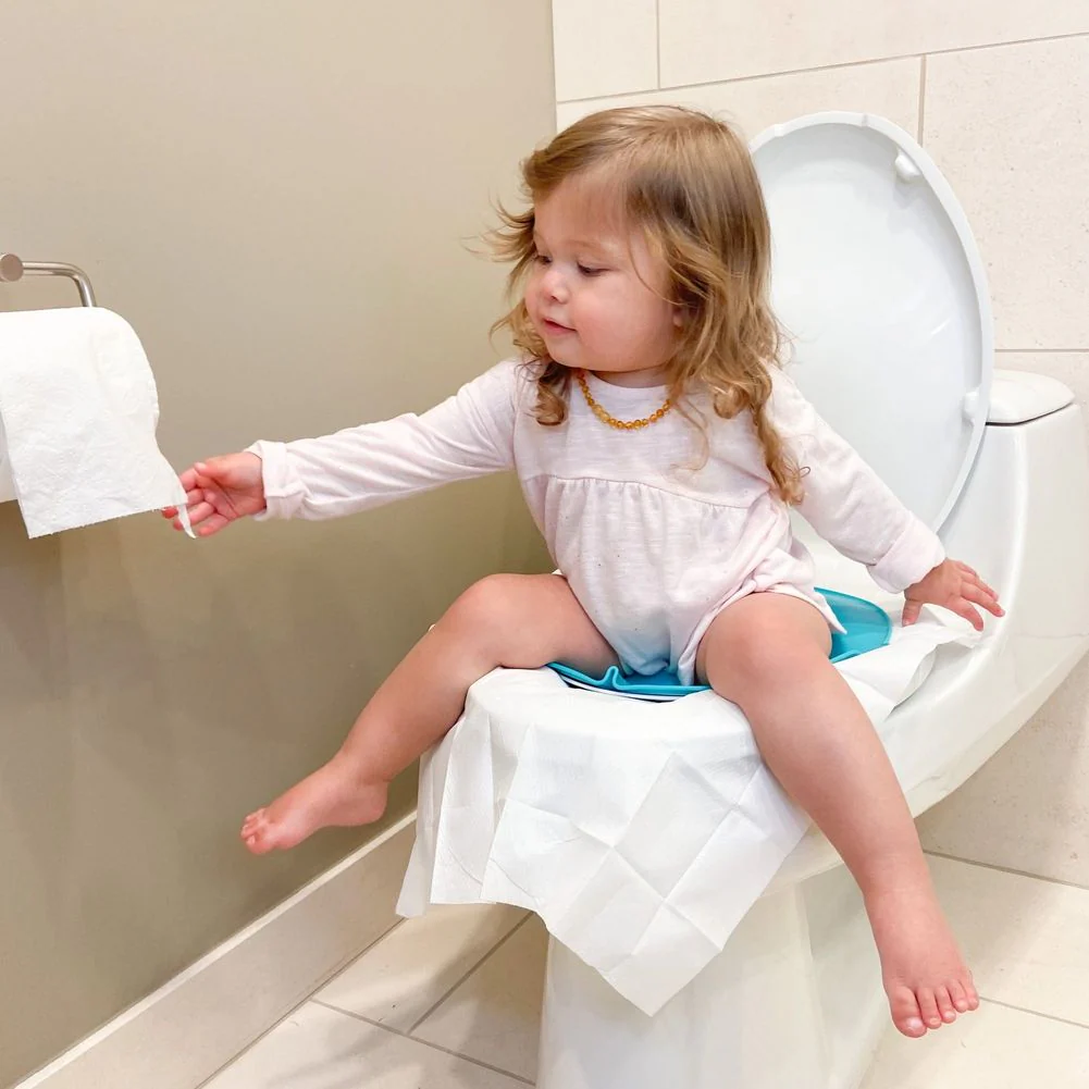 Prince Lionheart Tinkle To Go Folding Travel Potty Seat Trainer - Gumball Green - Image 10
