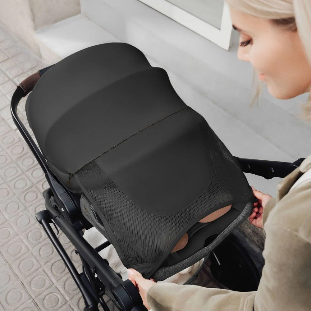 Romer Juni Infant Car Seat with Versa Base - Image 10