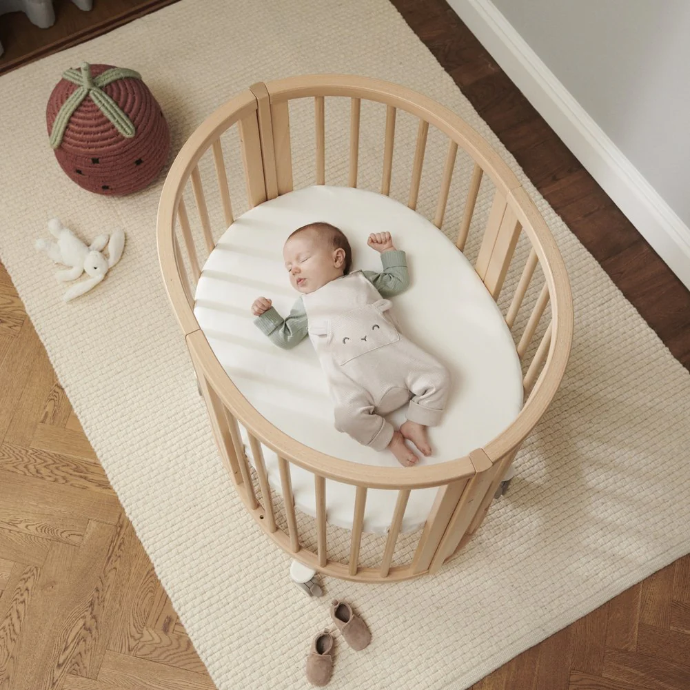 Stokke Sleepi V3 Mini Bundle with Mattress - Image 5