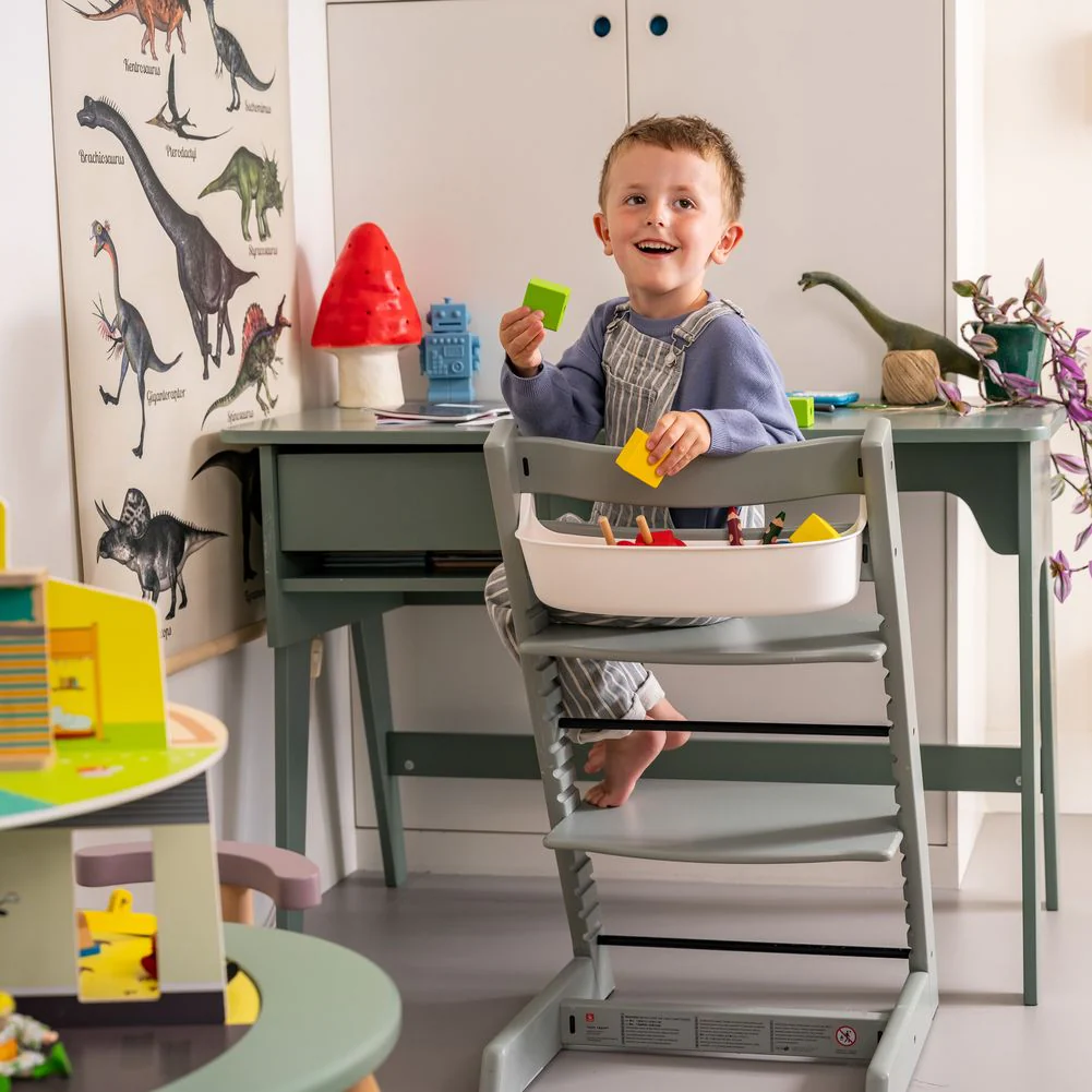 Stokke Tripp Trapp Oak High Chair2 and Anthracite Cushion with Newborn Set and Table Tray - Image 8