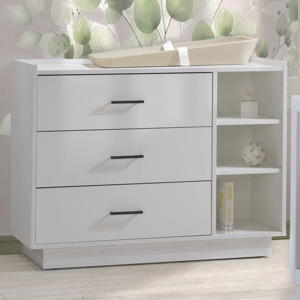 TULIP Tito Collection Crib and Dresser - Image 8