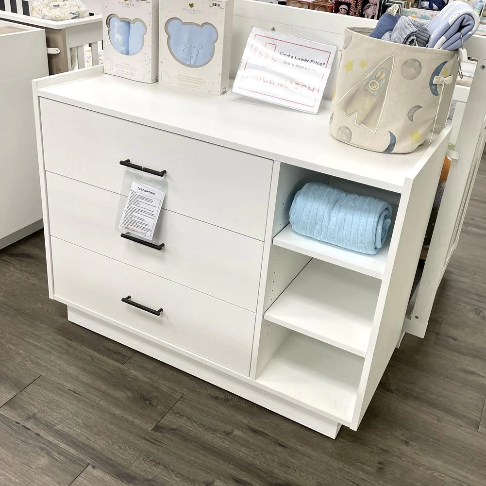 TULIP Tito Collection Crib and Dresser - Pearl White (Floor Model) - Image 3
